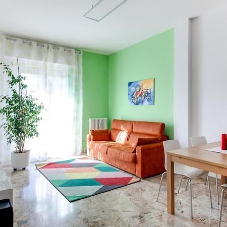 A Due Passi Dal Centro Apartment Forli Exterior photo