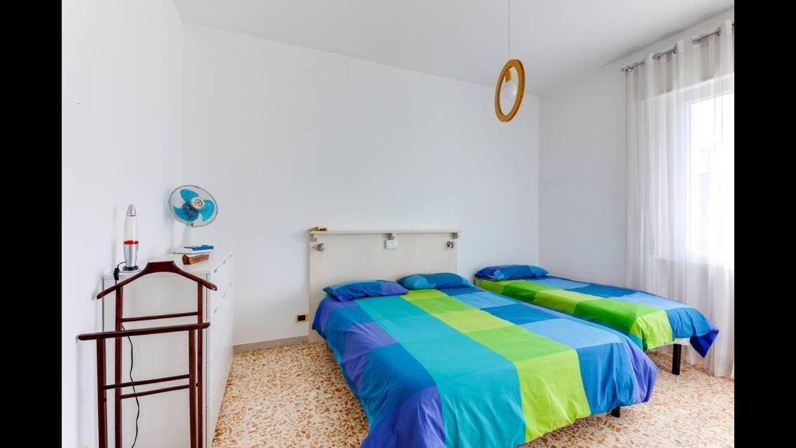 A Due Passi Dal Centro Apartment Forli Exterior photo